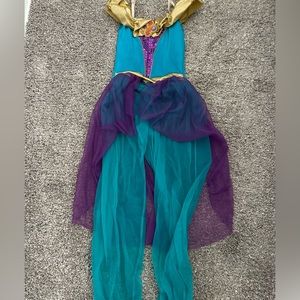 Jasmine like costume girls size 8-10?